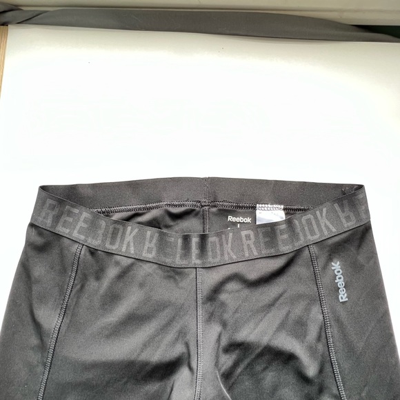 Women’s black workout tights - Reebok - Picture 3 of 5